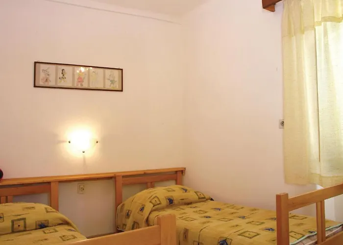 펜션 Two-bedroom In 풀라