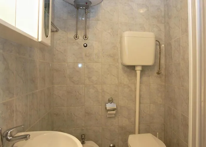 Two-bedroom In * 풀라