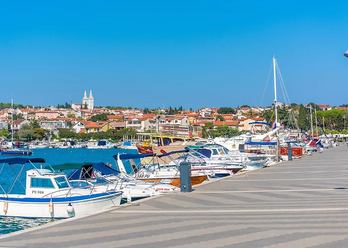 Two-bedroom In 풀라